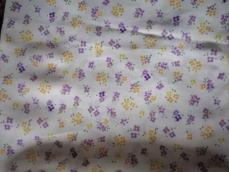 Kupon tkaniny łączka