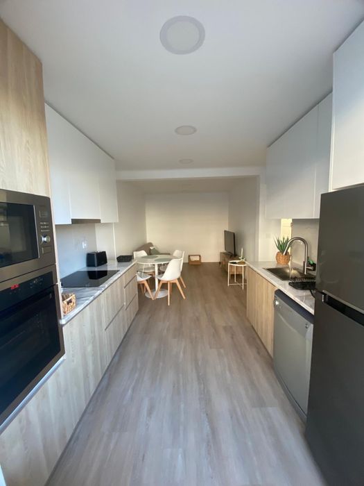 Quarto para estudante - 650€ - Estação da Damaia