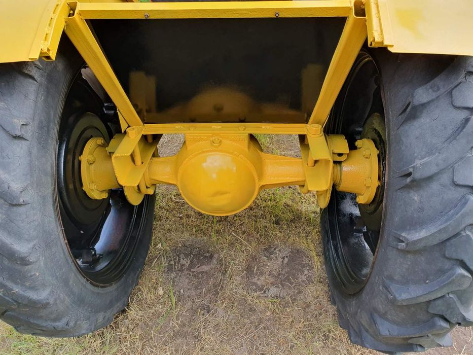 Продам  Трактора