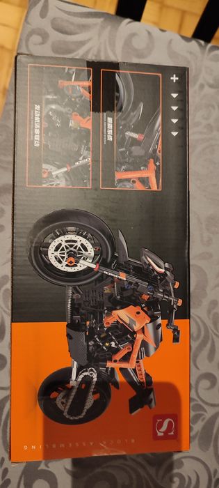 Mota Lego réplica KTM
