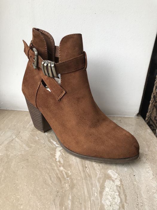 Черевики замшеві