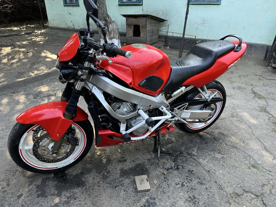Honda cbr 600 f4