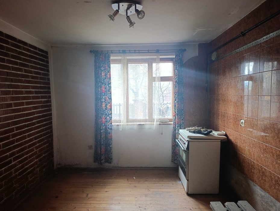 Продаж будинку та земельної ділянки вул.Личаківська