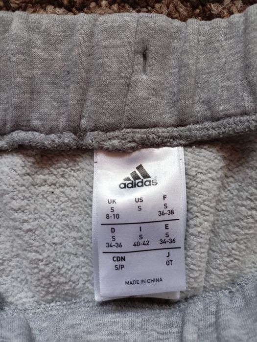 Спортивный женский костюм Adidas