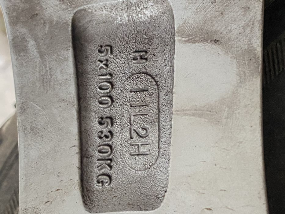 Резина TOYO с дисками ,215 65 16 ,5/114,3