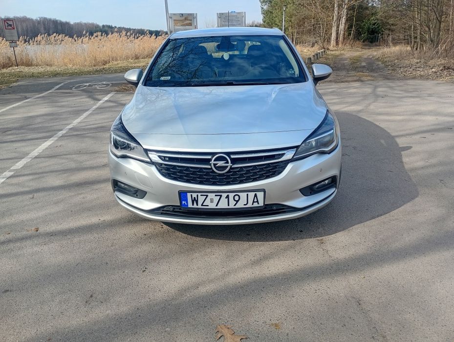 Opel astra k 1.6