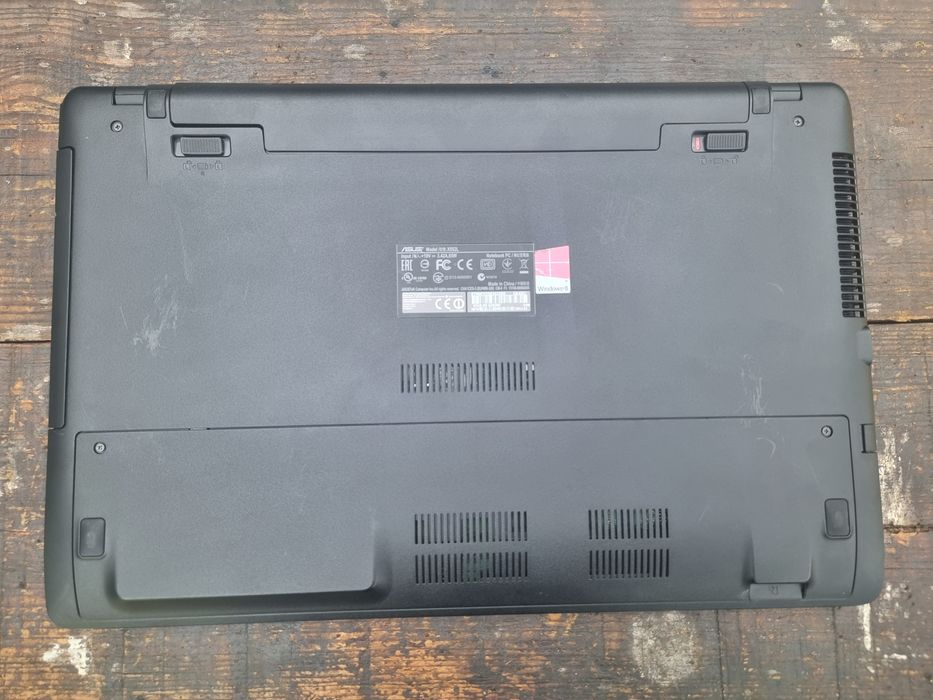 Computador Portátil ASUS Intel Core i3 Dual Core 4GB RAM SSD 240GB64730300089603123