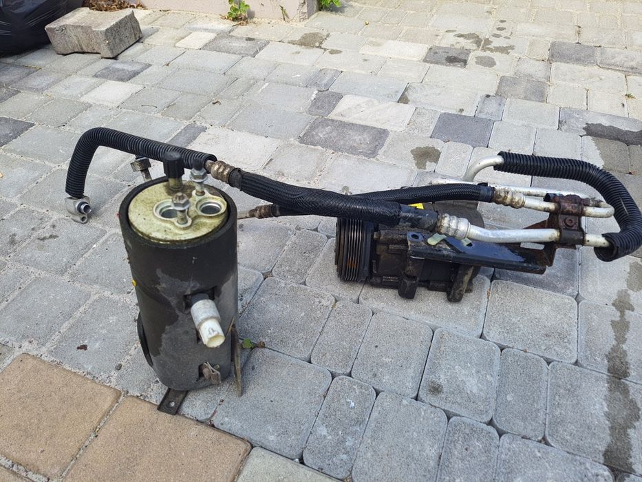 Компресор кондиціонера Ford transit