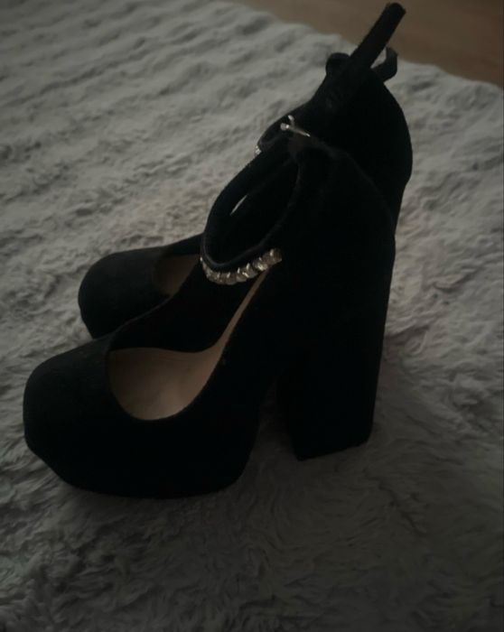 Туфлі з ремінцем Bratz