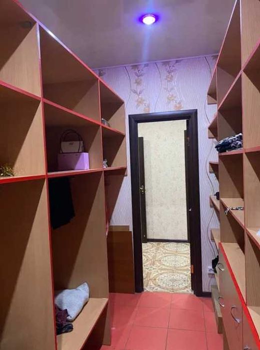 Пропонуємо до оренди 1/2 частина будинку район Чехова