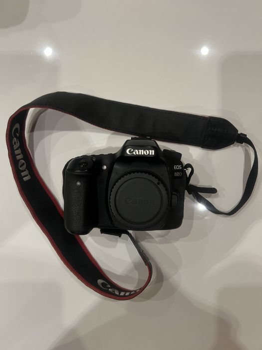 Lustrzanka Canon EOS 80D