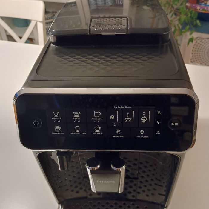 Ekspres automatyczny Philips Latte Go