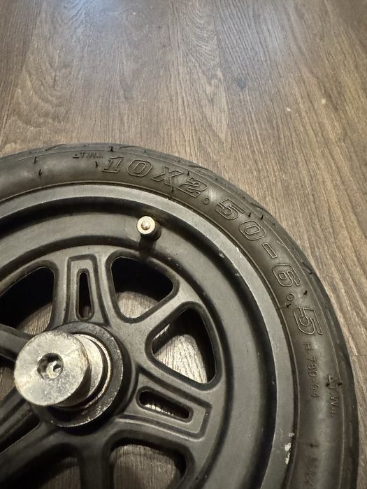 Колесо для электросамоката 10х2.50-6.5