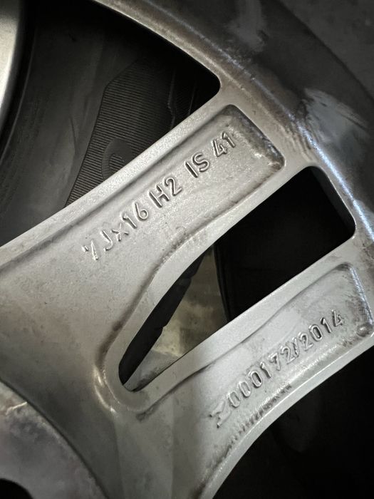Jantes BMW Originais 16”  + Pneus 205/65R16