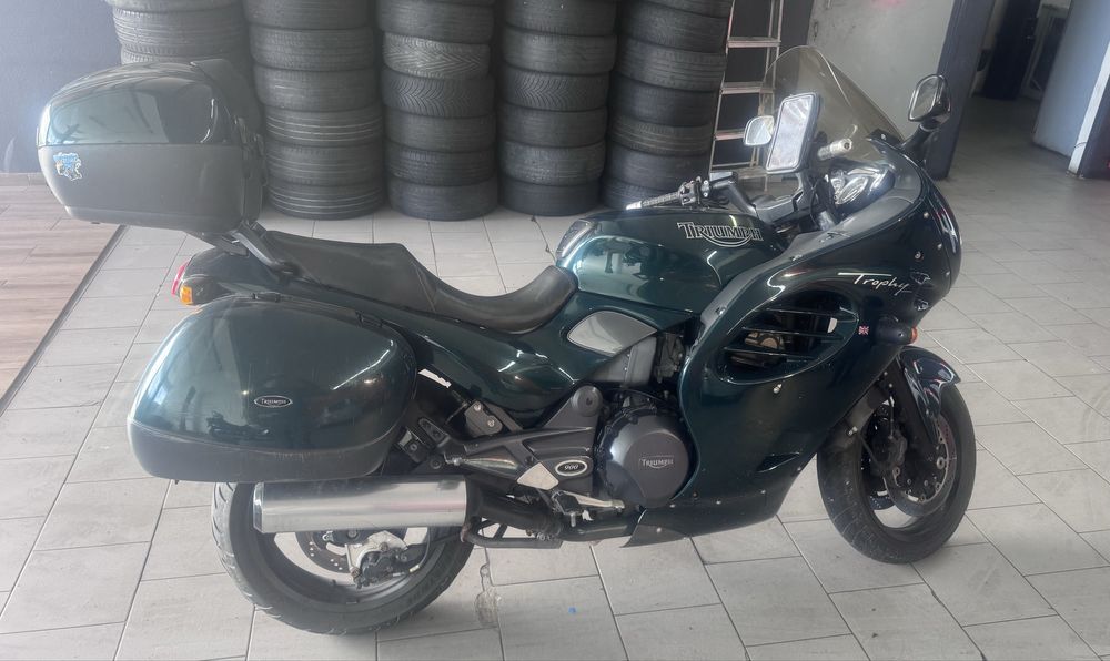 Triumph trophy 900 irrepreensivel