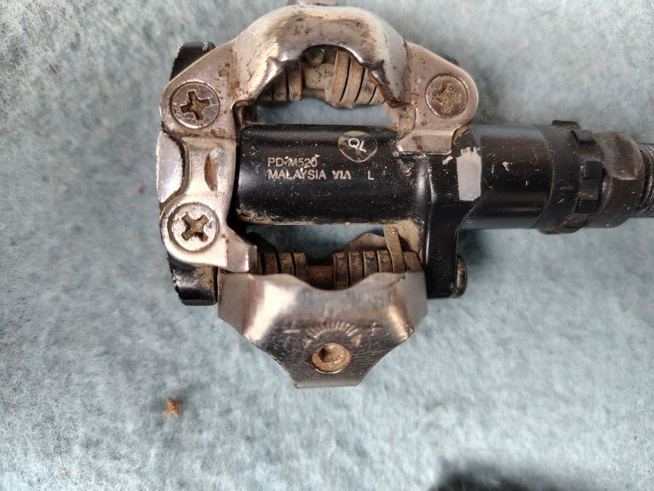 Педалі Shimano M520
