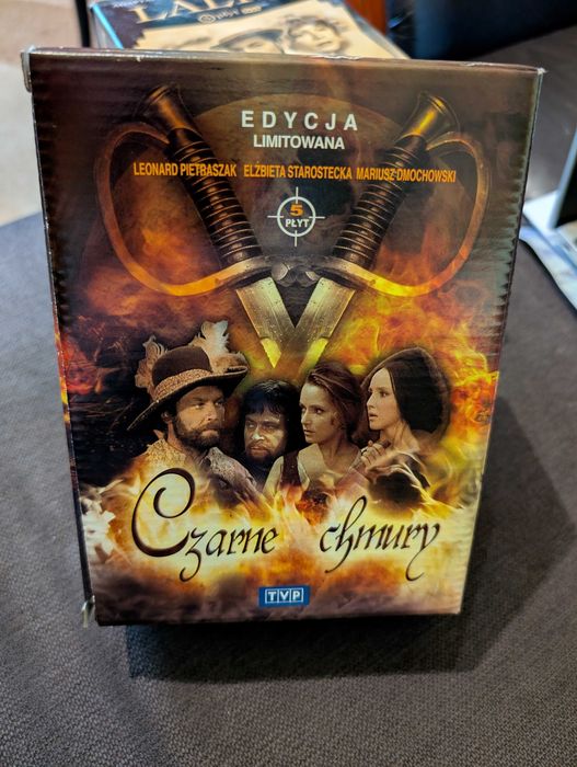 Czarne Chmury dvd nowe folia