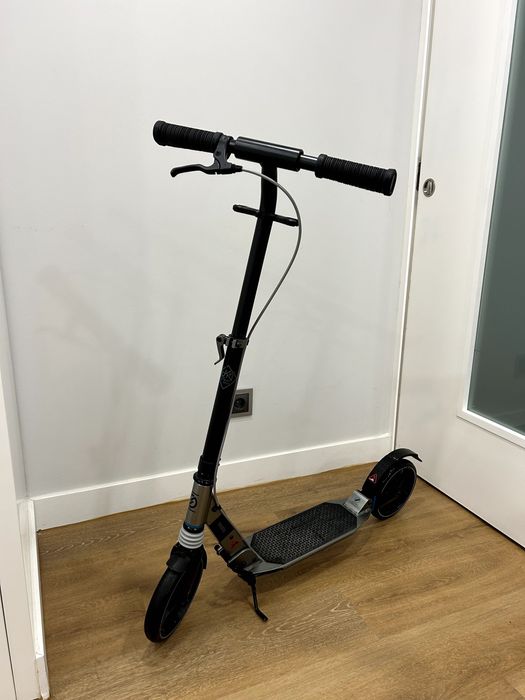 Trotinete Oxelo Town 7 XL com suspensão e travões