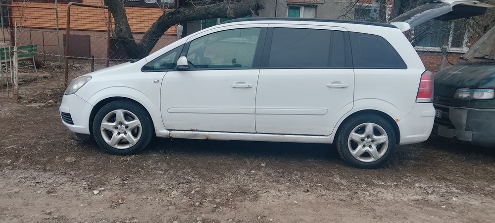 Продам Опель зафіра б 1.9 DTL