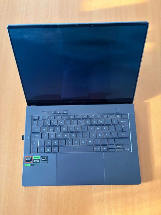 Computador portátil ASUS ROG Zephyrus G14 202