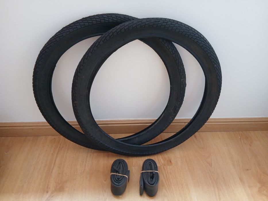 2 Pneus Slick c/camara para  BMX 20x2.125 Novos