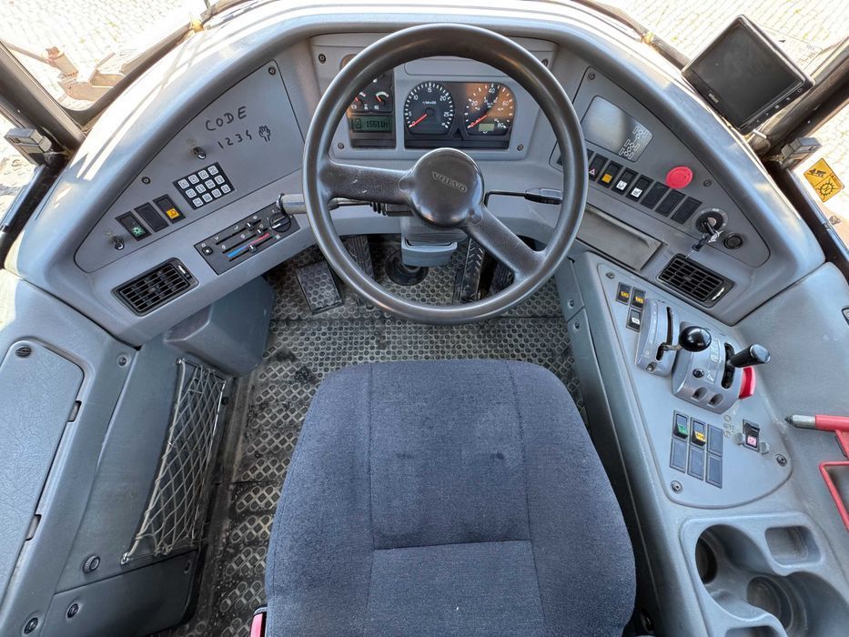 2008 Volvo A25E Dumper Articulado