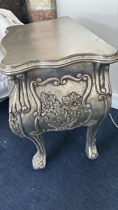 Mesa de cabeceira