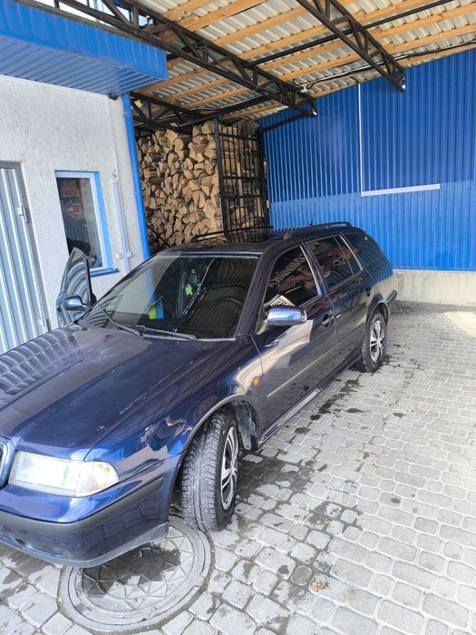 Продам Шкоду октавія тур 1999року