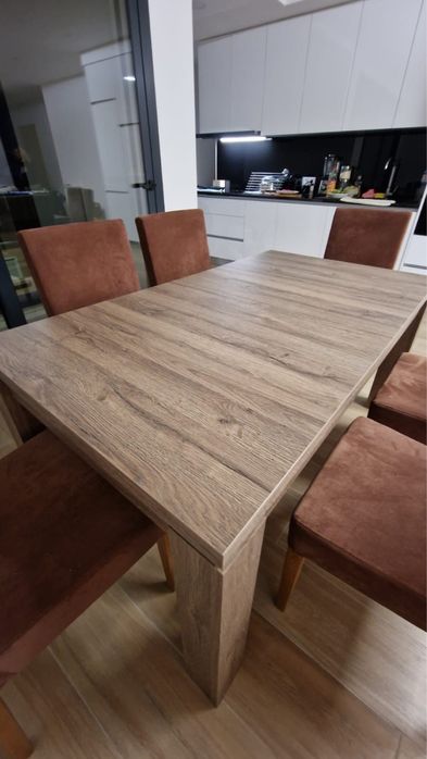 Mesa de Jantar (Extensivel) com cadeiras - conjunto