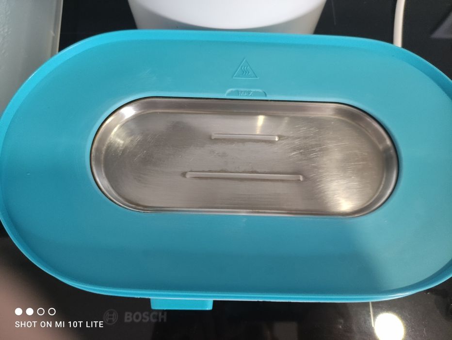 Esterilizador de biberões+ 6 biberões + escorredor, tudo da Philips Av