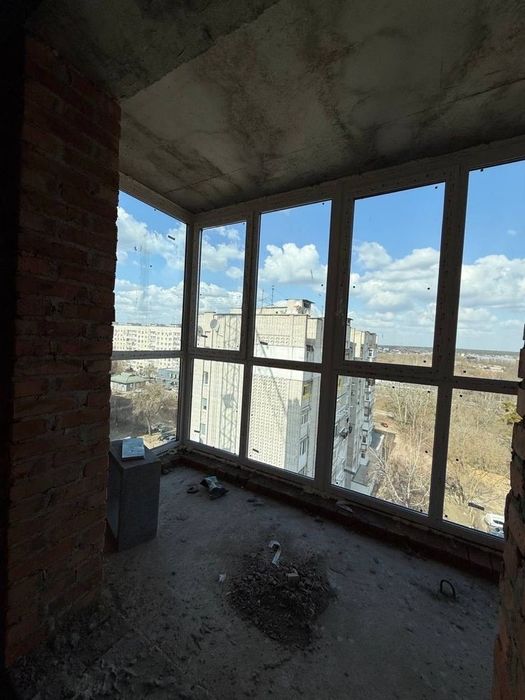 Панорамна ,1 кімнатна квартира з виглядом на міст - Вид 2