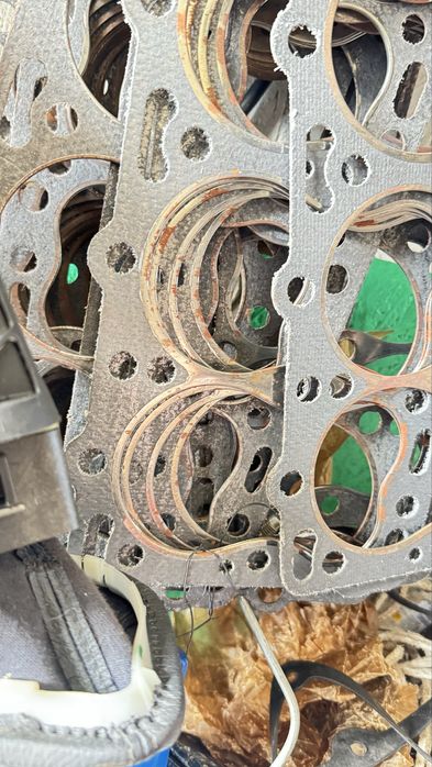 Прокладки головки блока  газ 51-52