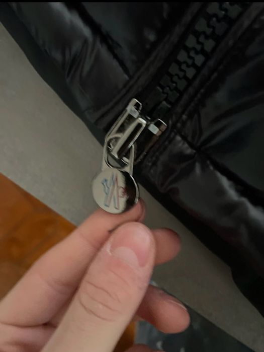Casaco moncler preto