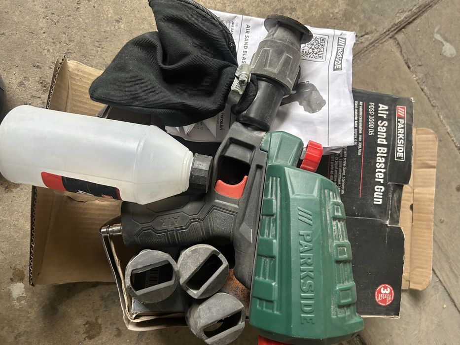 Pistolet do piaskowania Parkside PDSP 1000 D5 | Zestaw z akcesoriami