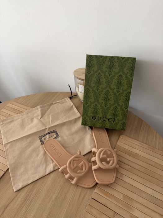 Klapki Gucci Sandały GG Interlocking G