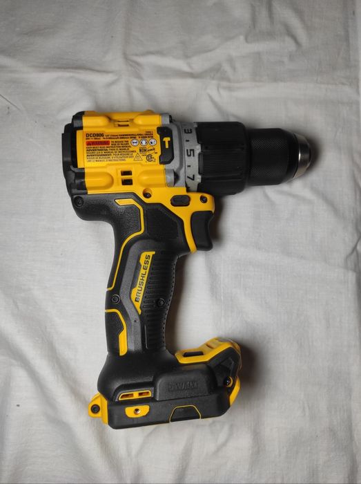 Ударний дриль-шурупокрут DeWALT DCD806B XR 20V DCD806