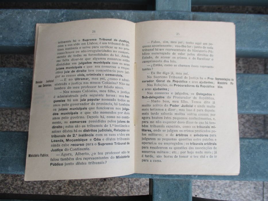 Lições Rudimentares de Educação Cívica - Ensino Primário 1924
