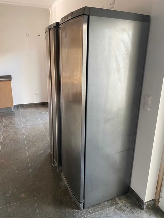 Vendo frigorifico Americano AEG