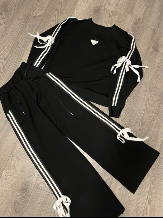 костюм PRADA TYPE