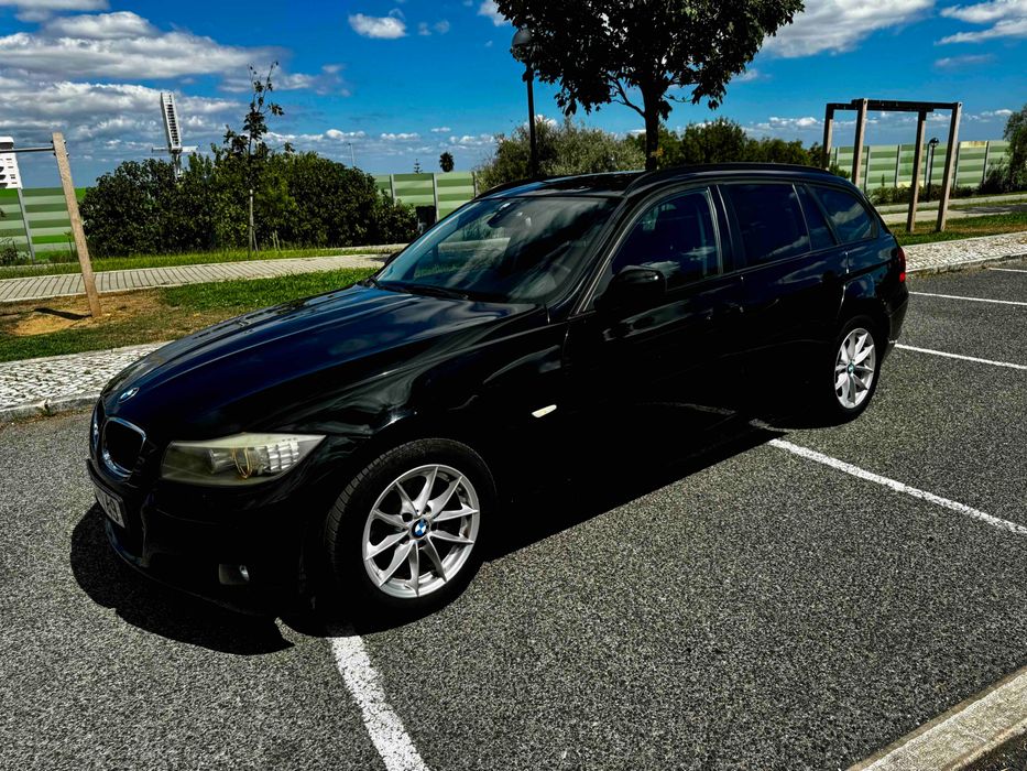 BMW 320D Preto CarPlay