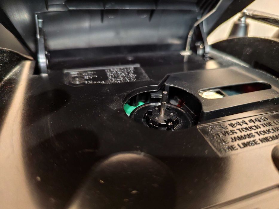 Музыкальный центр LG LPC54