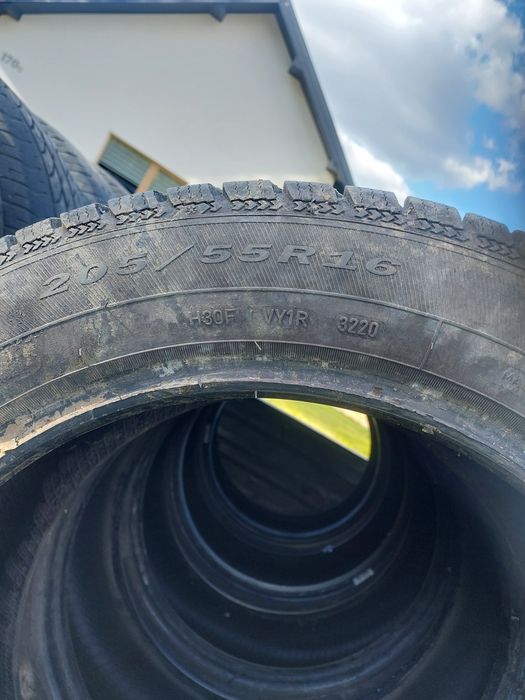 Opony zimowe 205/55 R16