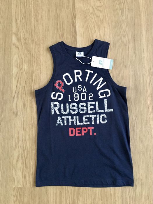 Нова майка Russell