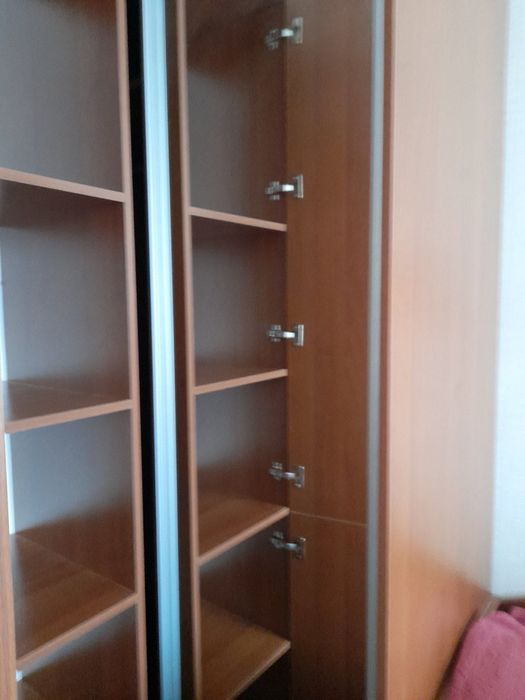 Продам шафу, майже нова