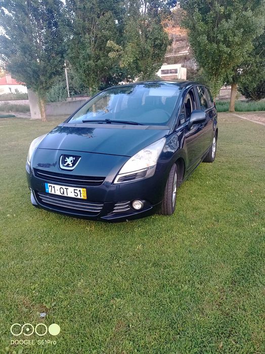 monovolume peugeot 5008