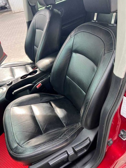 Nissan Qashqai 2.0 бензин 2013 року