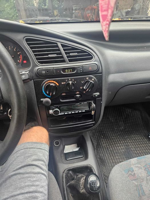 Deawoo Lanos 1.5 z car audio lub bez