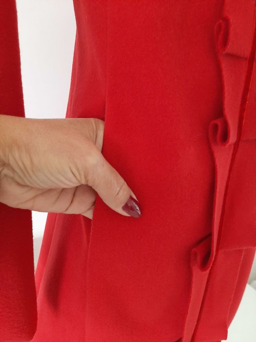 Casaco Vermelho Veste M/L. Novo