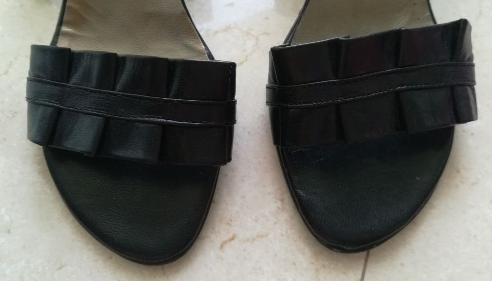 Sandálias Tapadas 36
