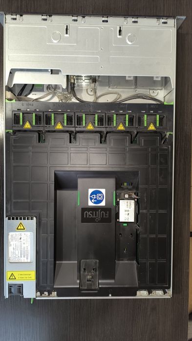 Сервер Fujitsu RX300 S8  Xeon 2хE5-2650 V2, 16 Gb DDR3